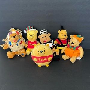 DISNEY VINTAGE WINNIE THE POOH STUFFED ANIMAL COLLECTOR BUNDLE